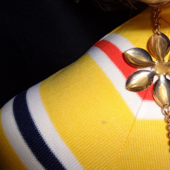 MOD 60's GoGo Girl Yellow Stripe Stretch T shirt - Picture 4 of 7